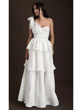 NWT V. Chapman Grace One-Shoulder Tiered Floral Satin Gown in Vanilla Macaron